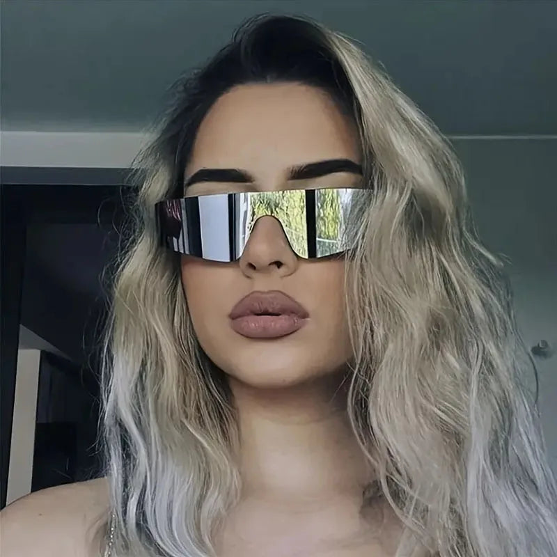 Futuristic Chrome Shield Visor Sunglasses | Festival Y2K Silver Mirror Vintage 00s Silver Mirrored Futuristic Cyberpunk Shield  main image 4