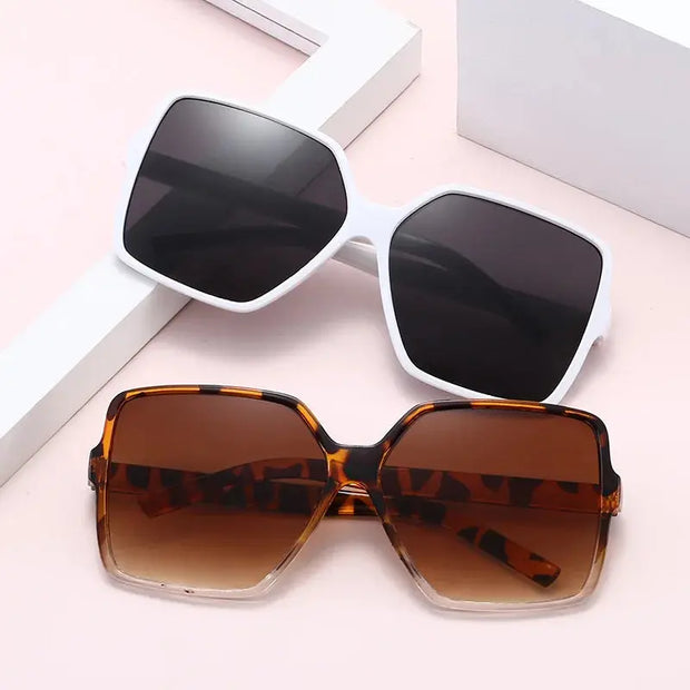 Surendra 42 - New Vintage Sunglasses Women Men Square Big Frame Sun Glasses Female Brand Designer Retro Shades Fashion Oculos De Sol ﻿for Male Wicked Tender