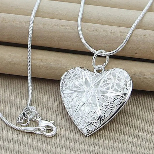 Personalized Heart Photo Necklace Amara - Personalized Heart Photo Necklace - Sterling Silver Locket Necklace Wicked Tender