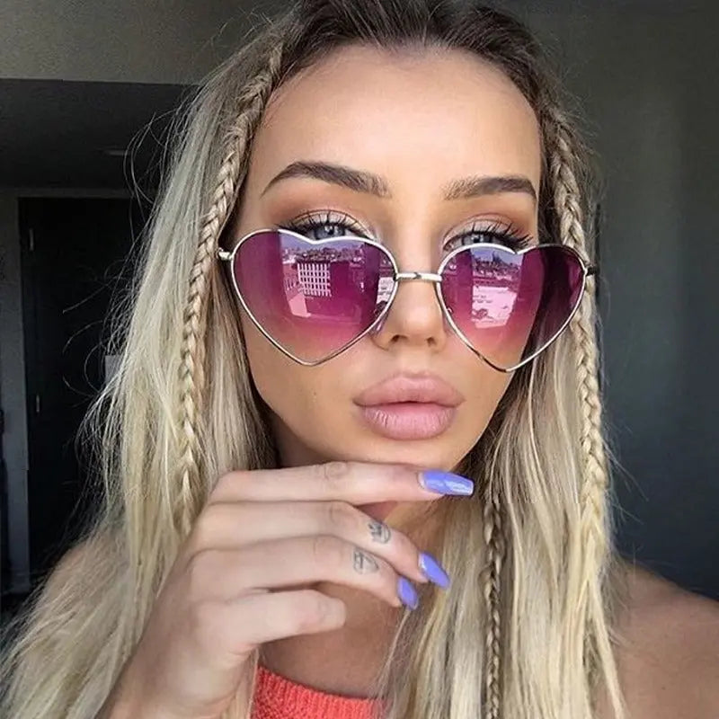 ?Mirrored heart sunglasses, great 4 burning man? Heartbeat - Mirrored Heart Sunglasses Bad Bunny Heart  main image 3