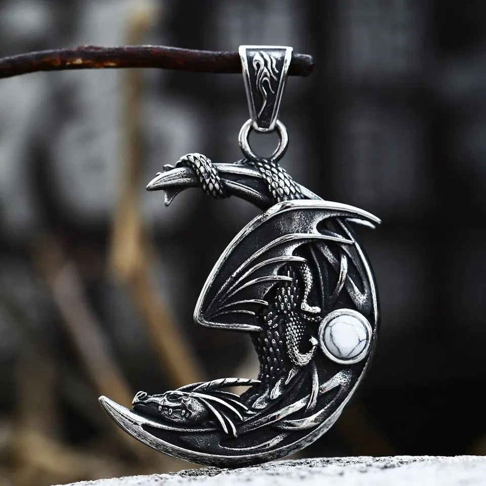 Lunarathi Sleeping Dragon Pendant Vintage Gemstone Malachite Necklace